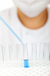 フェロモン香水に含まれるヒトフェロモンの科学的な効果とは？